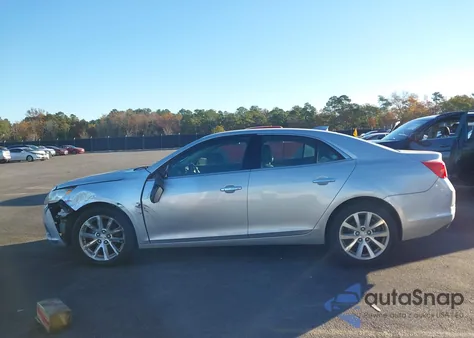 2015 Chevrolet Malibu 1Lz из США, поврежденный, VIN 1G11F5SL8FF207662